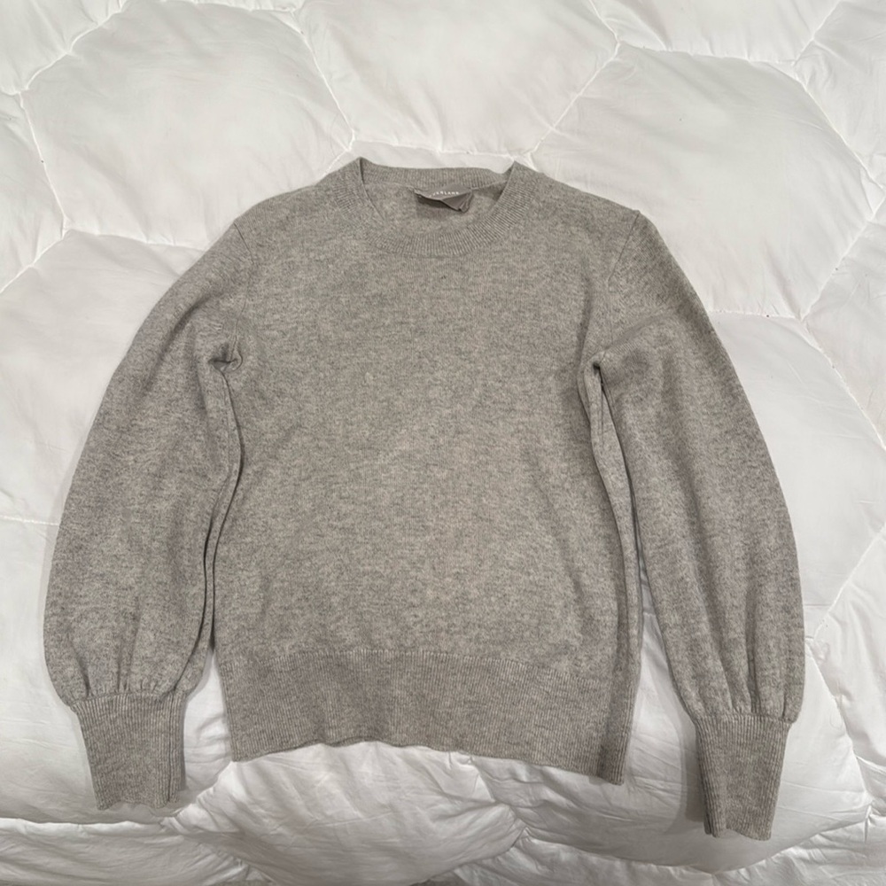 Like new everlane gray cashmere sweater, size small